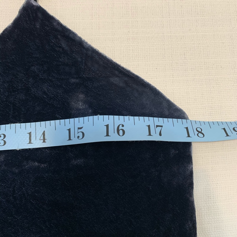 Intermix velvet tank top - Picture 2 of 8